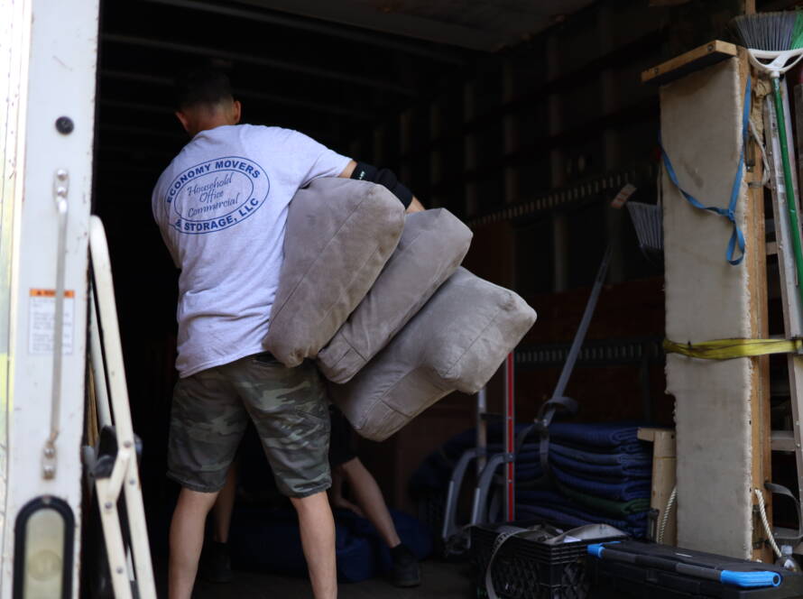 What RI Renters Need to Know Before Scheduling a Move-Out Date