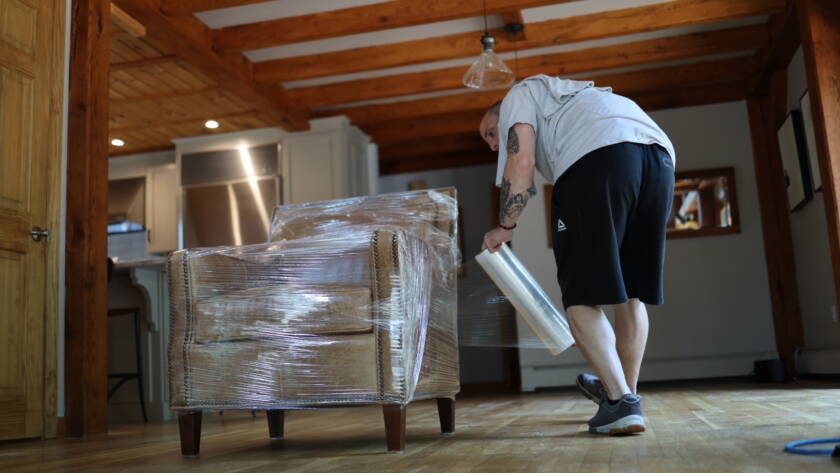 How Early Should You Book a Moving Company in RI?