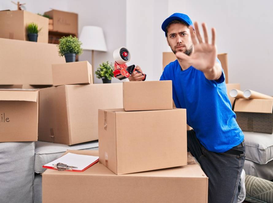 specialty item movers in RI
